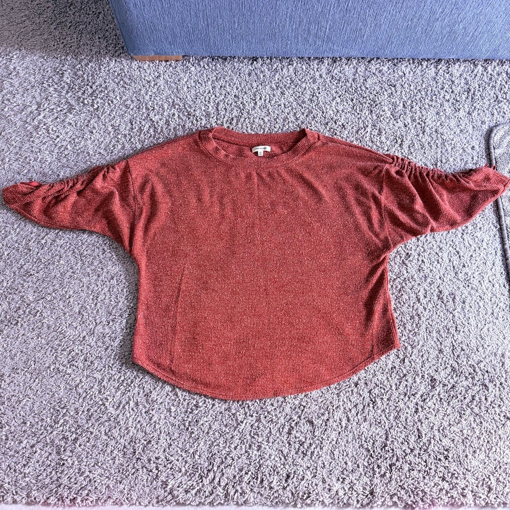 Max Studio Women’s Red Knit Top - size L